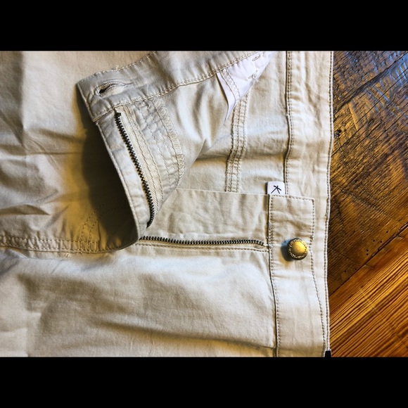 Kim Rogers khaki skirt. NWT - Picture 2 of 2